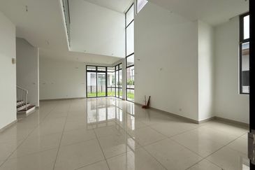 Broadleaf Residences, Hometree