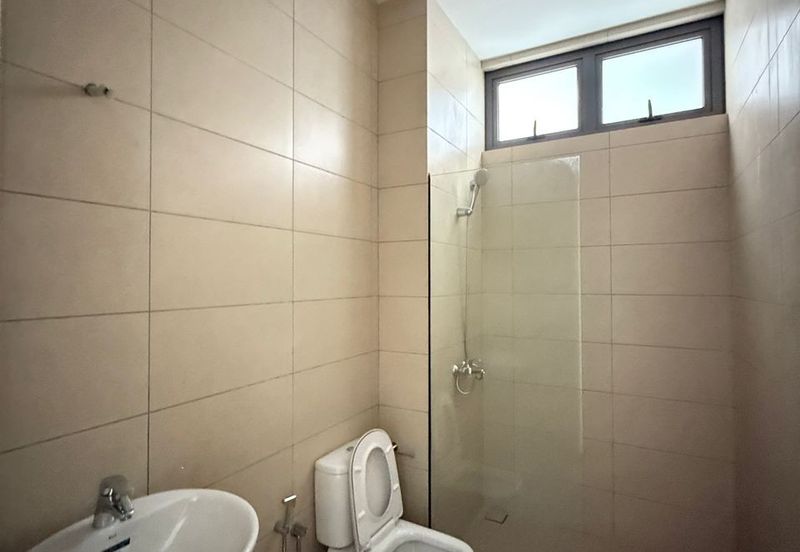 Broadleaf Residences, Hometree