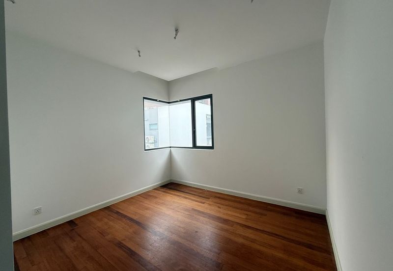 Broadleaf Residences, Hometree