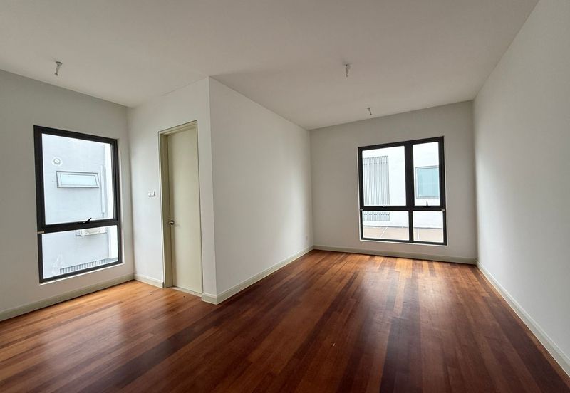 Broadleaf Residences, Hometree