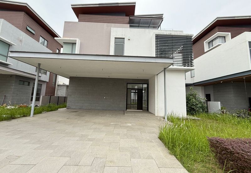 Broadleaf Residences, Hometree