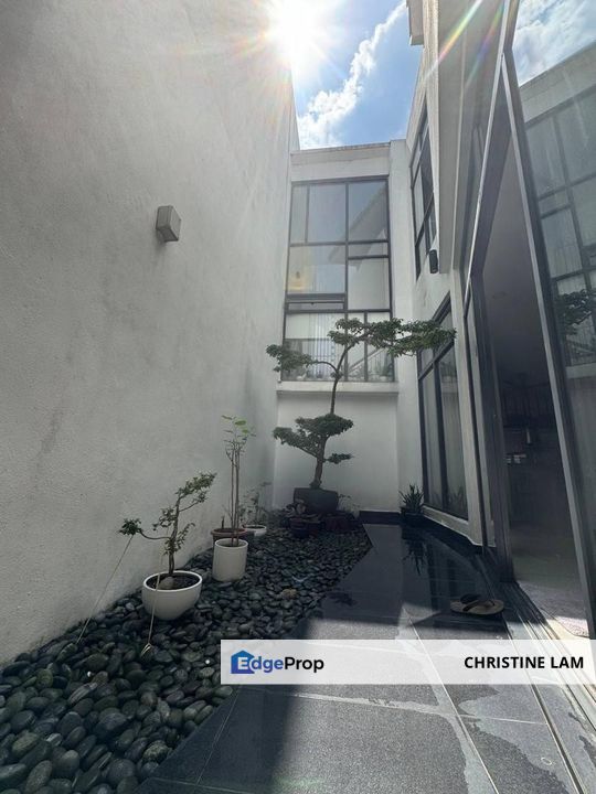 Laman Glenmarie 2 Storey Super Link House For Sale, Selangor, Glenmarie