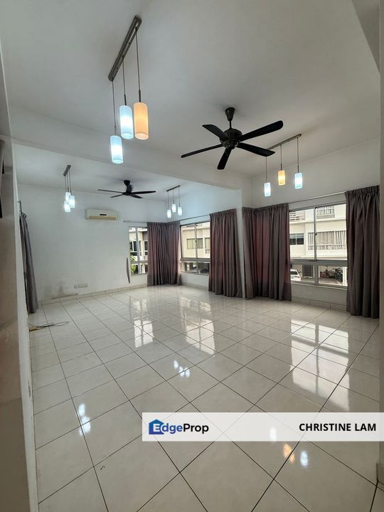 Lagoon Residences Kota Kemuning 3 Storey Townhouse For Sale, Selangor, Kota Kemuning