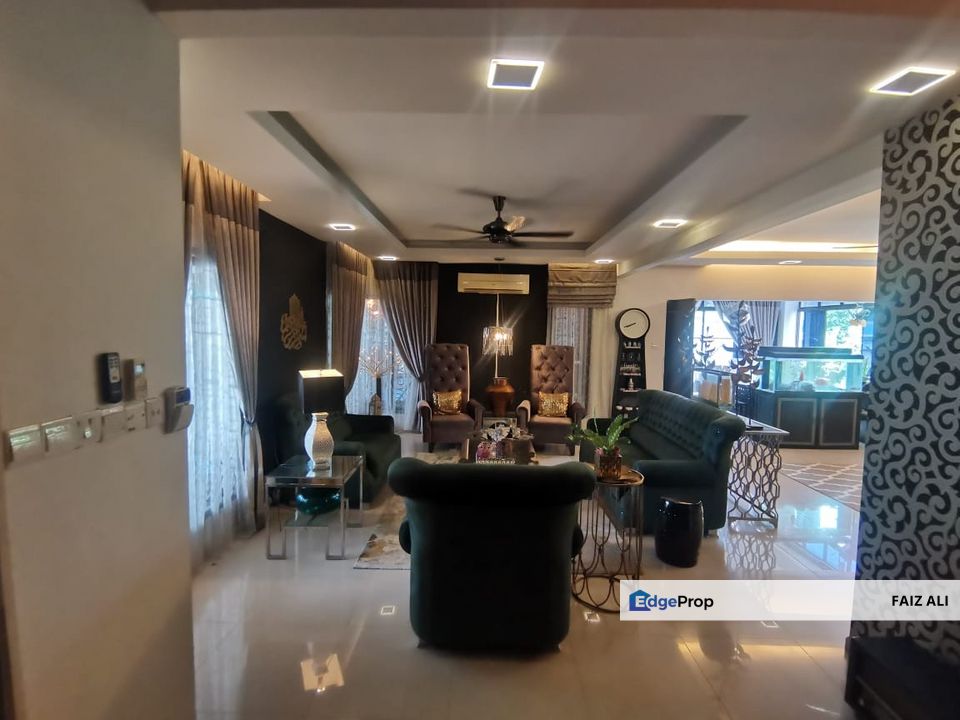 CORNER LOT 3.5 Sty SEMI-D Saujana Palma Residence, Prima Saujana, Kajang, Selangor, Kajang