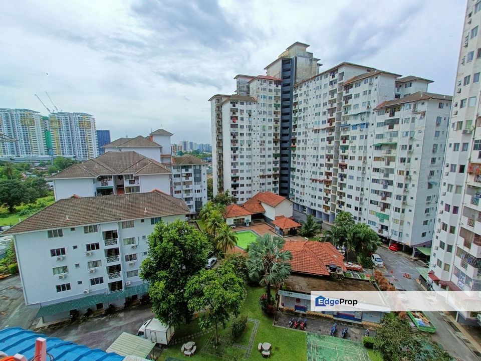 SRI SUAJAYA CONDOMINIUMS SENTUL, KUALA LUMPUR Reno for Sale RM255,000