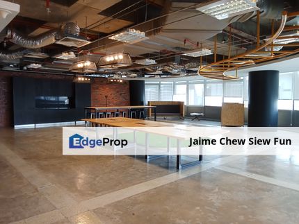 Naza Tower: Premium Office Space in the Heart of Kuala Lumpur, Kuala Lumpur, KLCC