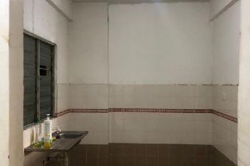 Kristal Heights Apartment