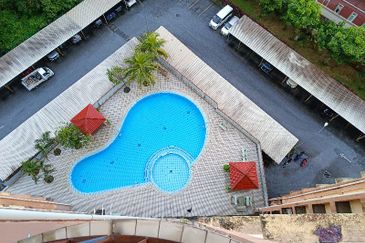 Kristal Heights Apartment