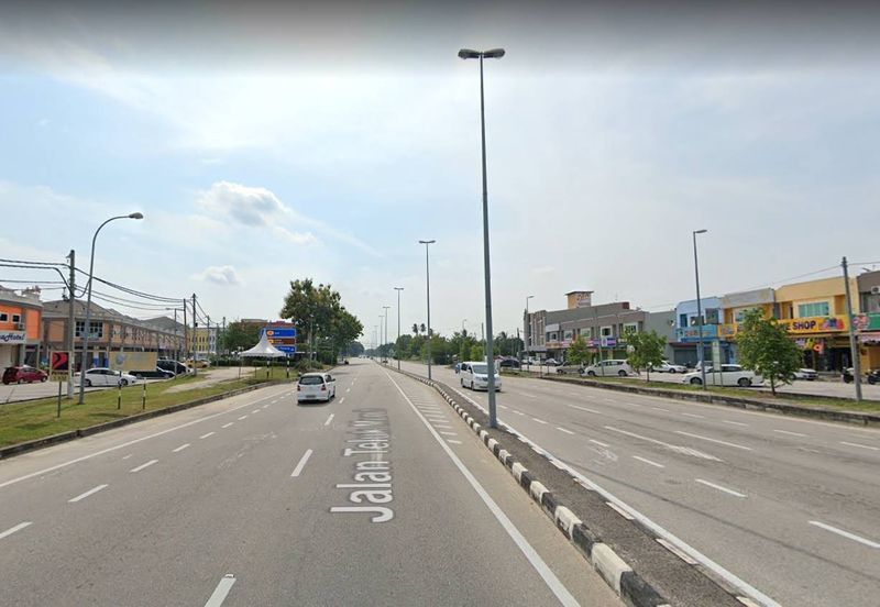 Lumut Waterfront Villa