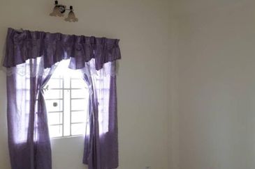 Lumut Waterfront Villa