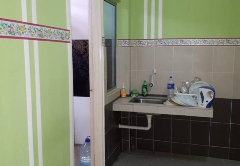 Lumut Waterfront Villa