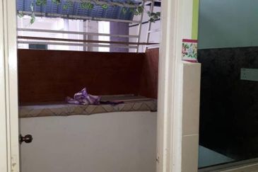 Lumut Waterfront Villa