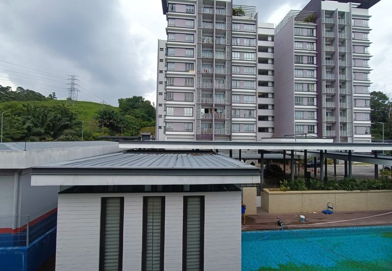 Partly Furnished 2 Storey Upper floor Townhouse @ Rimbun Sanctuary, Bu