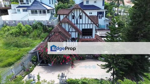 British Colonial Concept Bungalow Genting Permai Gohtong Jaya, Pahang, Genting Highlands