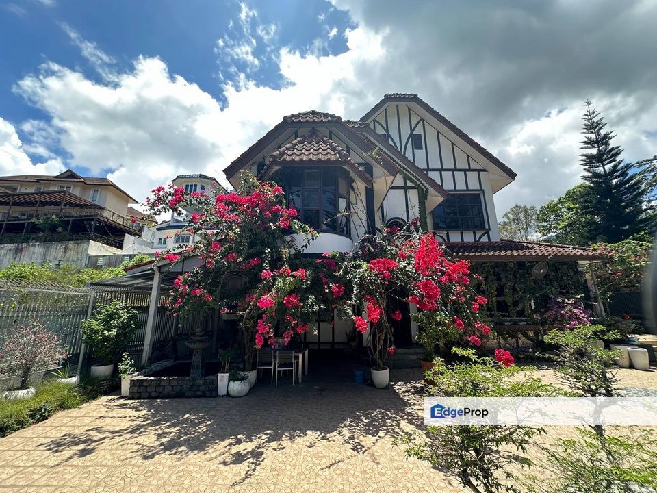 British Colonial Concept Bungalow Genting Permai Gohtong Jaya, Pahang, Genting Highlands