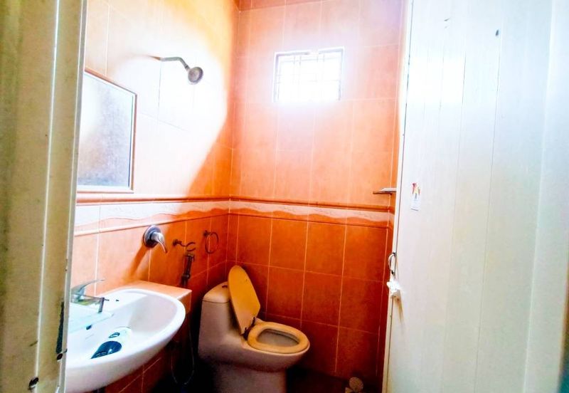 Corner Lot Single Storey Bandar Puncak Alam, Selangor