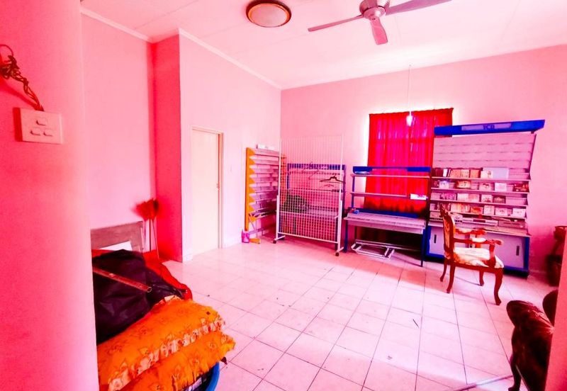 Corner Lot Single Storey Bandar Puncak Alam, Selangor