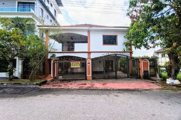 Seksyen 2, Bandar Country Homes
