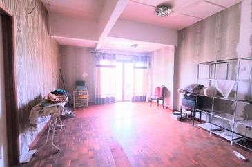 Seksyen 2, Bandar Country Homes