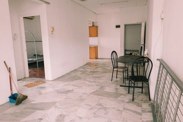 Apartment Daisy, Taman Subang Perdana