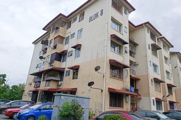 Apartment Daisy, Taman Subang Perdana