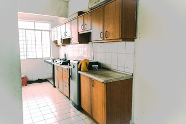 Apartment Daisy, Taman Subang Perdana