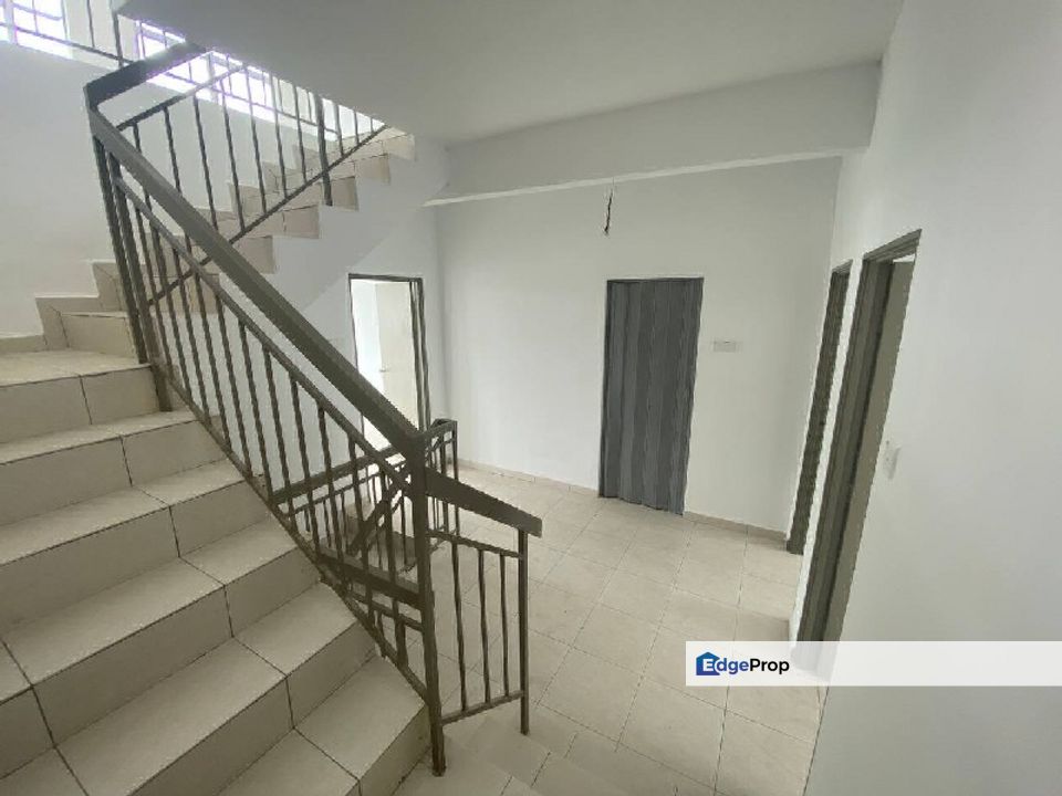 3Storey  Taman Scientex Kundang Jaya, Rawang, Selangor, Rawang