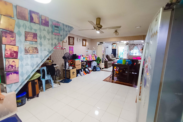 Jalan Tasik Tambahan 1