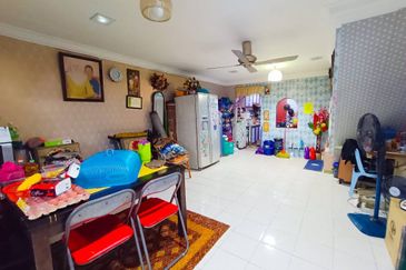 Jalan Tasik Tambahan 1