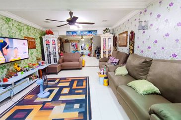 Jalan Tasik Tambahan 1