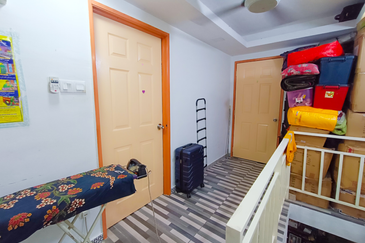 Jalan Tasik Tambahan 1