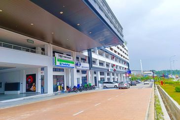 Avia Plus Apartment, Bandar Country Homes