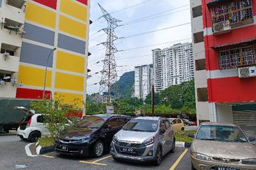 Pangsapuri Laksamana Jaya