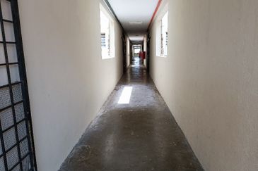 Pangsapuri Laksamana Jaya