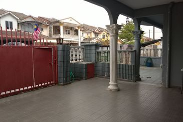 Seksyen 4, Bandar Country Homes
