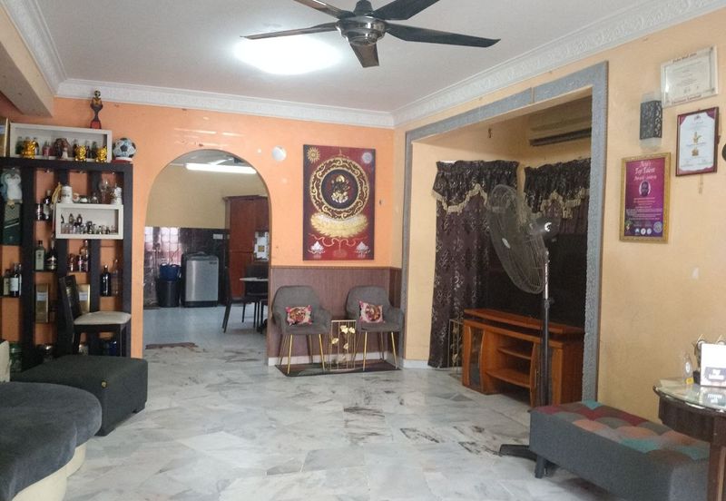 Seksyen 4, Bandar Country Homes