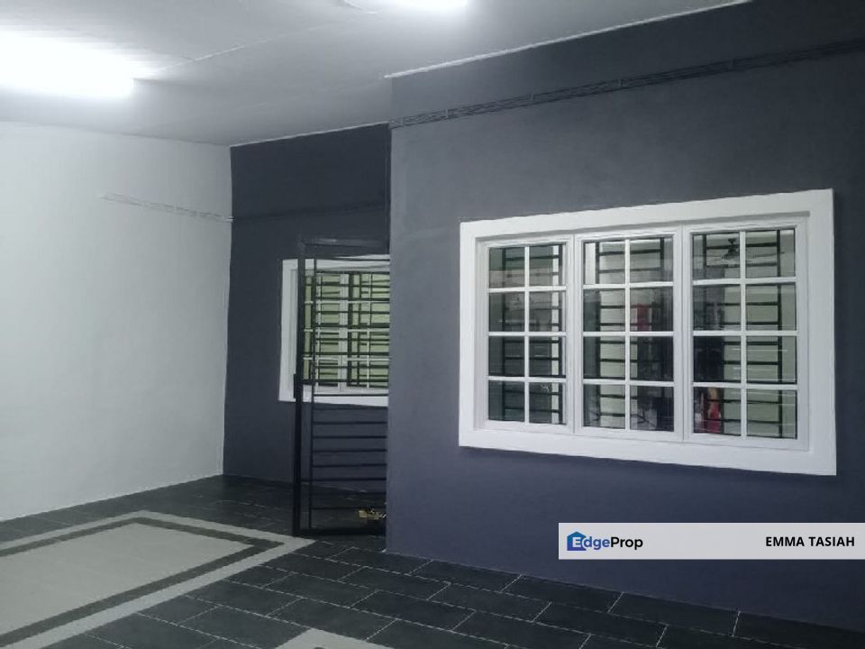 Taman Bersatu Rawang Teres Setingkat Renovated , Selangor, Rawang