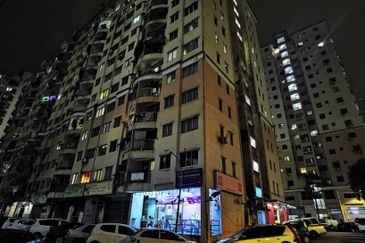 Saujana Ria Apartment