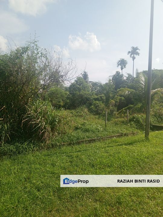 Tanah Lot Banglo di Linggi Port Dickson, Negeri Sembilan, Port Dickson
