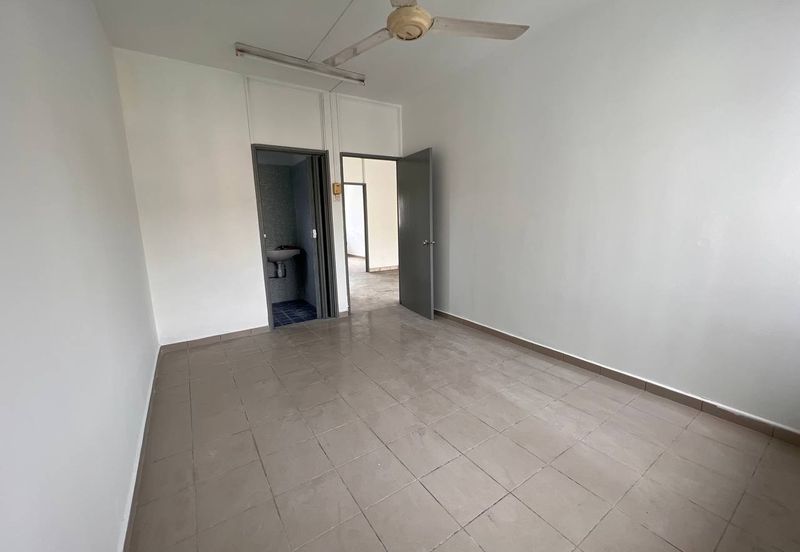 Baiduri Apartment @ Desa Pandan