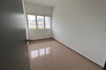 Baiduri Apartment @ Desa Pandan