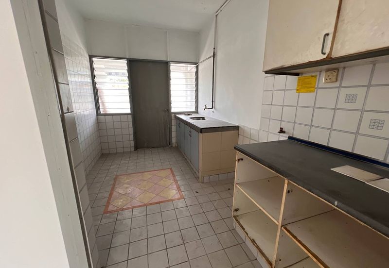 Baiduri Apartment @ Desa Pandan