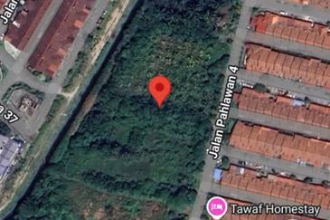 2.4acre NONBUMI Agricultural Land @ Taman PAHLAWAN Telok Panglima Garang
