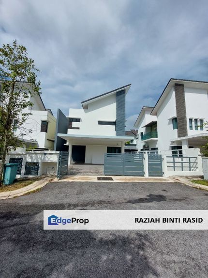 2 Storey Semi Detached House @D' Ramal Seksyen 7, Bandar Baru Bang, Selangor, Kajang