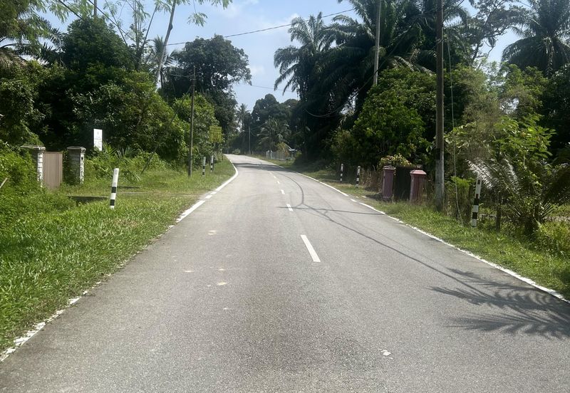 3.8 Ekar tanah @ Gelang, Pertang, Jelebu N.9 