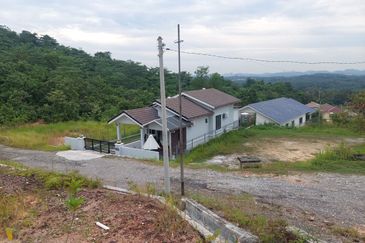 Kampung Jenderam Hulu