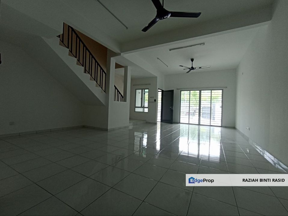 Teres 2 Tingkat @ Laman Orkid Nilai Impian , Negeri Sembilan, Nilai