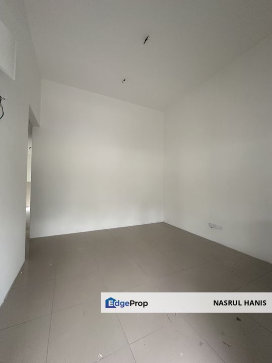 [Depan Taman Permainan] Semi-D 1 Tingkat Taman Langat Impian, Banting, Selangor, Kuala Langat