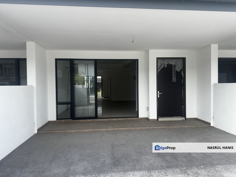 Teres 2 Tingkat Nadira Bandar Bukit Raja, Selangor, Klang
