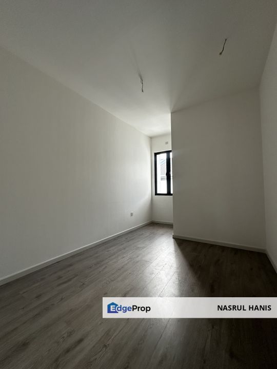 Teres 2 Tingkat Nadira Bandar Bukit Raja, Selangor, Klang